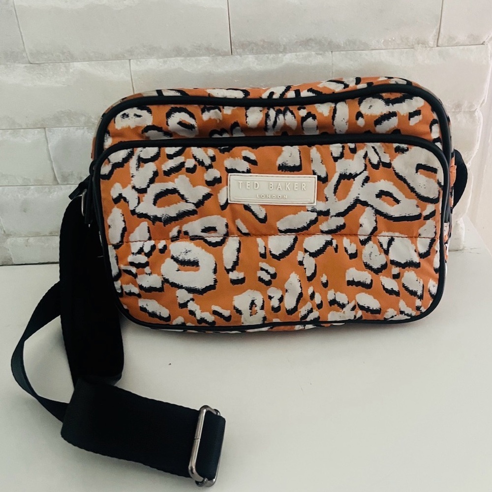 Ted Baker London Leopard Puffer Belt Bag, Shoulder Bag Leopard Print Bag